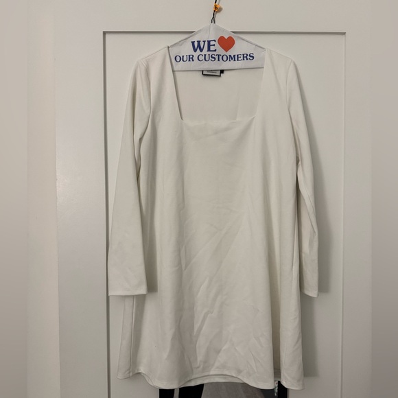 White Middleton Dress TUCKERNUCK X CAMERAN EUBANKS WIMBERLY, Size Small - Picture 6 of 8